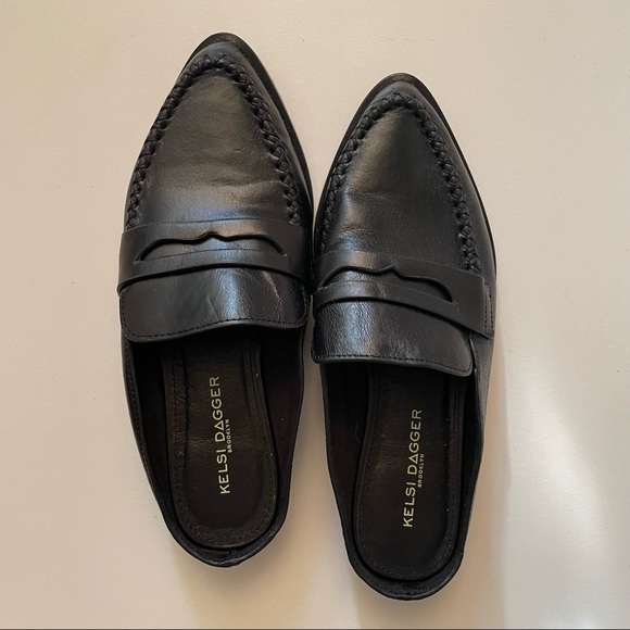 KELSI DAGGER Flats - Picture 5 of 6